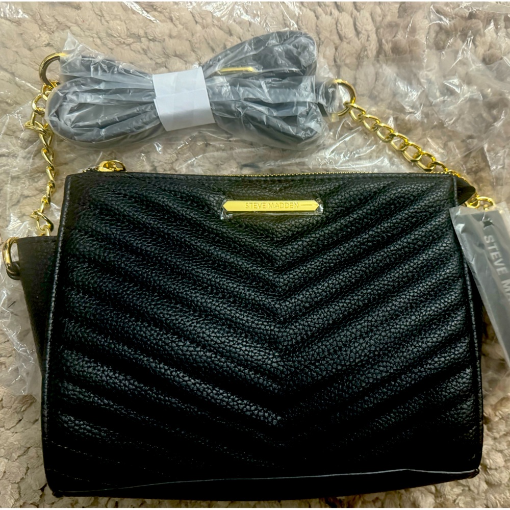 BN Steve Madden purse Blexi Chevron